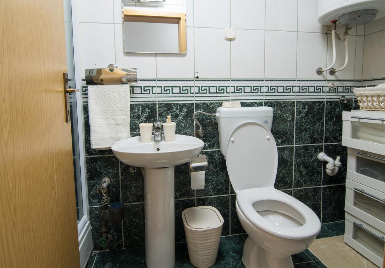 M Place Скопие Екстериор снимка
